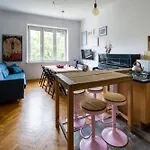 Tenement Apartment 90M2 City Center